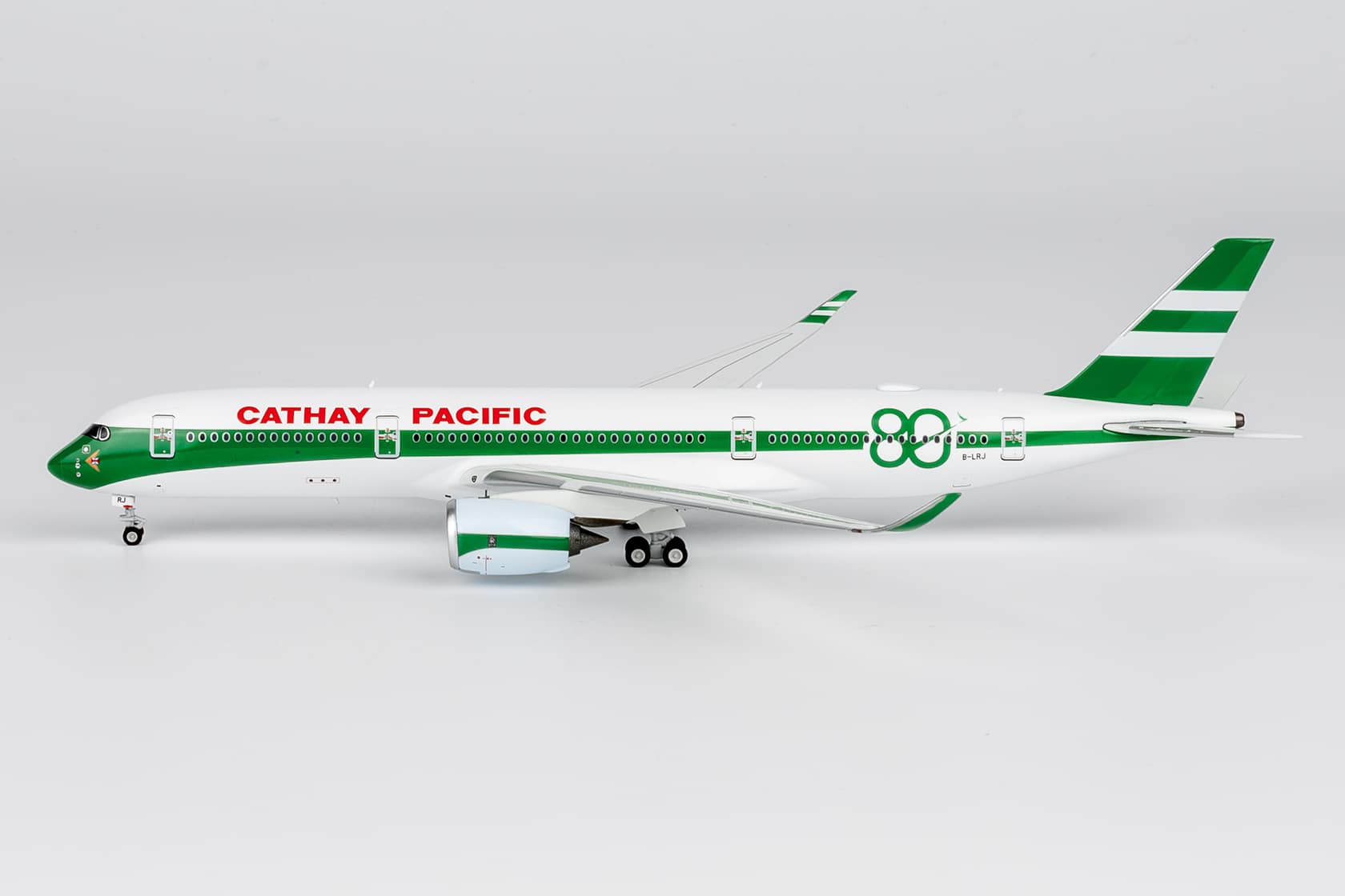 NG Models 1:400 Cathay Pacific Airbus A350-900 XWB "80th Anniversary" B-LRJ (NG39129)