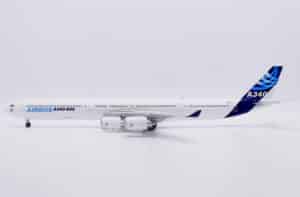 JC Wings 1:200 Airbus Industries Airbus A340-600 "House Colours" F-WWCA (LH2491)