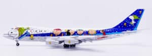 JC Wings 1:200 ANA All Nippon Airways Boeing B747SR "Peanuts - Snoopy Go - Flaps Down" JA8139 (SA2052A)