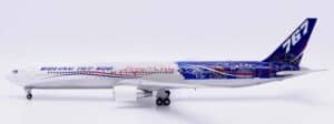 JC Wings 1:200 Boeing Aircraft Company Boeing B767-400(ER) "Leading the Way - Flaps Down" N76400 (LH2497A)