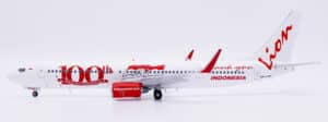 JC Wings 1:200 Lion Air Boeing B737-900(ER)w "100th Boeing Next-Generation 737" PK-LOF (XX20610)