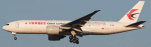 Aviation 400 1:400 China Cargo Airlines Boeing B777-F "Shanghai Museum" B-221S (AV4441)