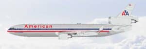 SQ Wings 1:200 American Airlines McDonnell Douglas MD-11 "Flaps Down" N1754 (L2226FD)