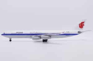 JC Wings 1:200 Air China Airbus A340-300 B-2385 (LH2482)