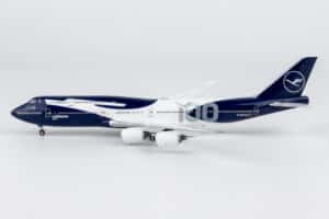 NG Models 1:400 Lufthansa Boeing B747-8i "100th Anniversary" D-ABYN (NG78046)