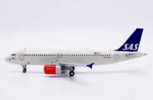 JC Wings 1:400 SAS Scandinavian Airlines Airbus A320-200 "Ottar Viking" SE-RJE (XX40250)