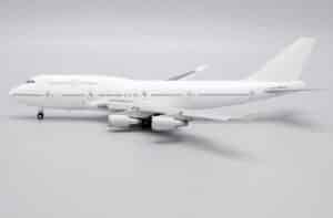 JC Wings 1:400 Blank Model Boeing B747-400 "GE CF6 - Flaps Down" (BK2007A)