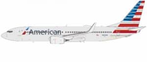 NG Models Ultimate 1:400 American Airlines Boeing B737-800w N883NN (NG58260)