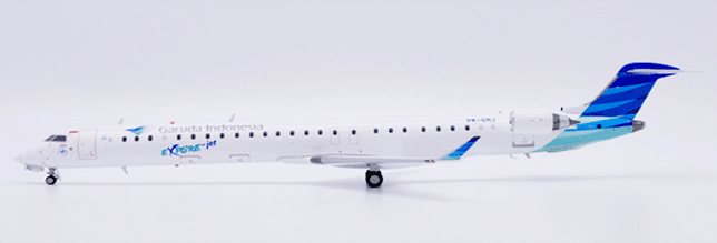 JC Wings 1:200 Garuda Indonesia Bombardier CRJ-1000ER PK-GRJ (XX20567)