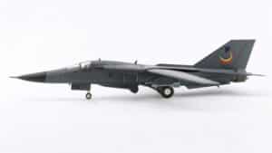 Hobby Master 1:72 Royal Australian Air Force (RAAF) General Dynamics F-111C Aardvark "Farewell" A8-129 (HA3036)