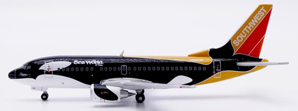 JC Wings 1:400 Southwest Airlines Boeing B737-500 "Shamu" N501SW (XX40472)