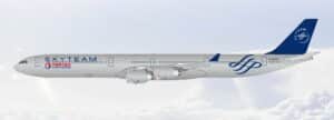 SQ Wings 1:200 China Eastern Airlines Airbus A340-600 "SkyTeam - Flaps Down" B-6053 (L2272FD)
